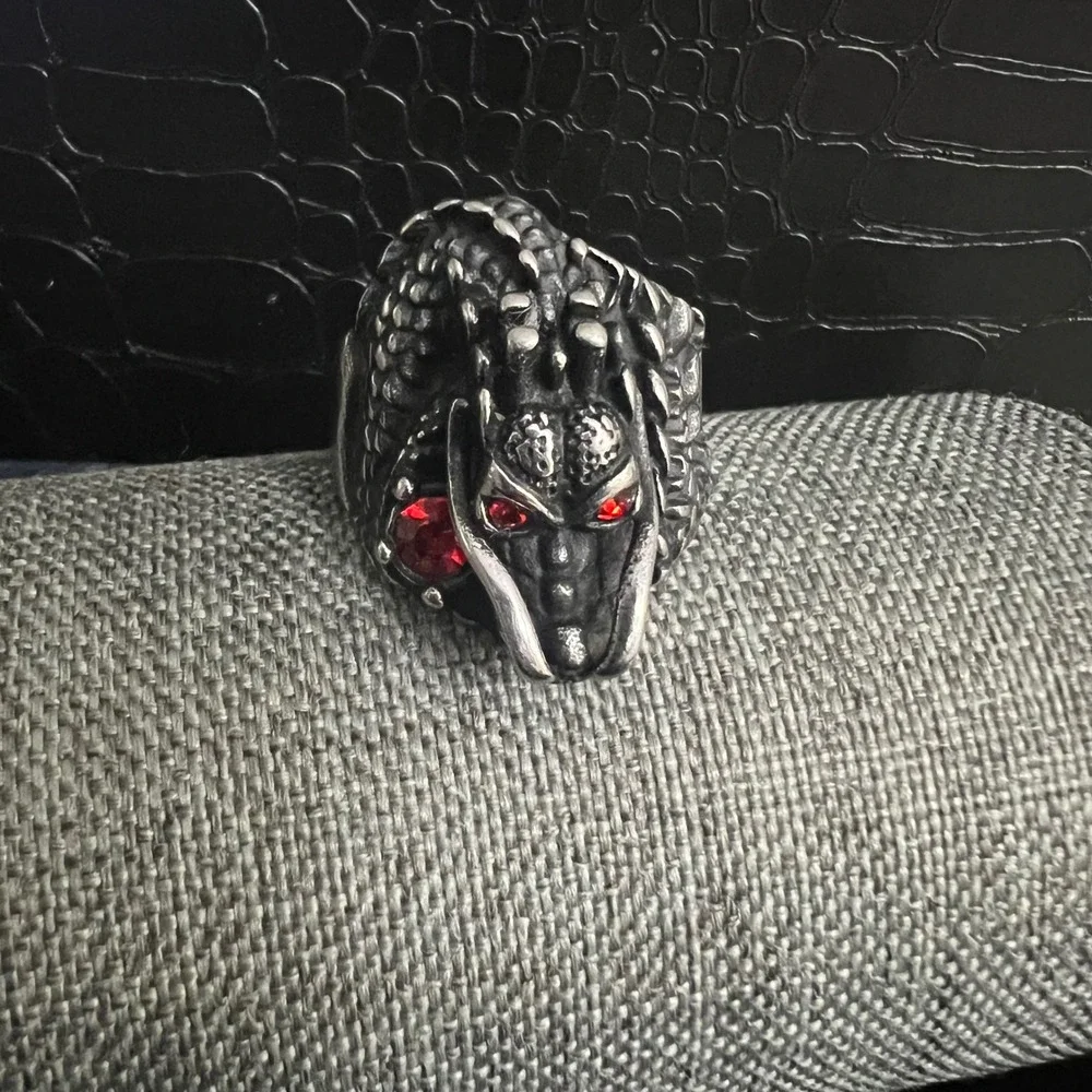Silver Tone Dragon Head Ring Red Rhinestone Eyes Mens Size 10 Goth